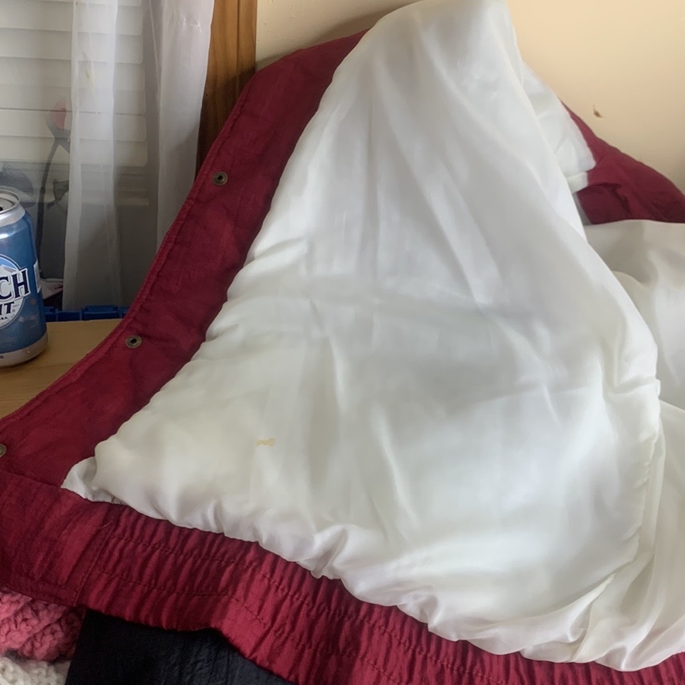 Vintage Y2K Casa Lapostolle Burgundy and Black Button Down Windbreaker - Picture 13 of 13